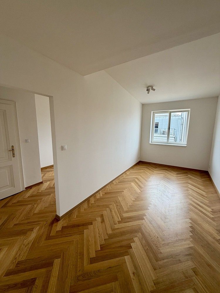 2+kk, Praha - Nové Město, okres Praha 2, Hlavní město Praha, 30,5 m² - 2