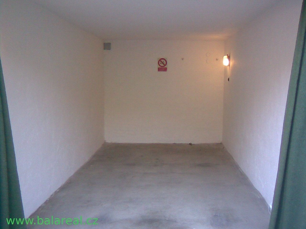 Garáž · 18 m² · Věstonická  , Brno Židenice - 3