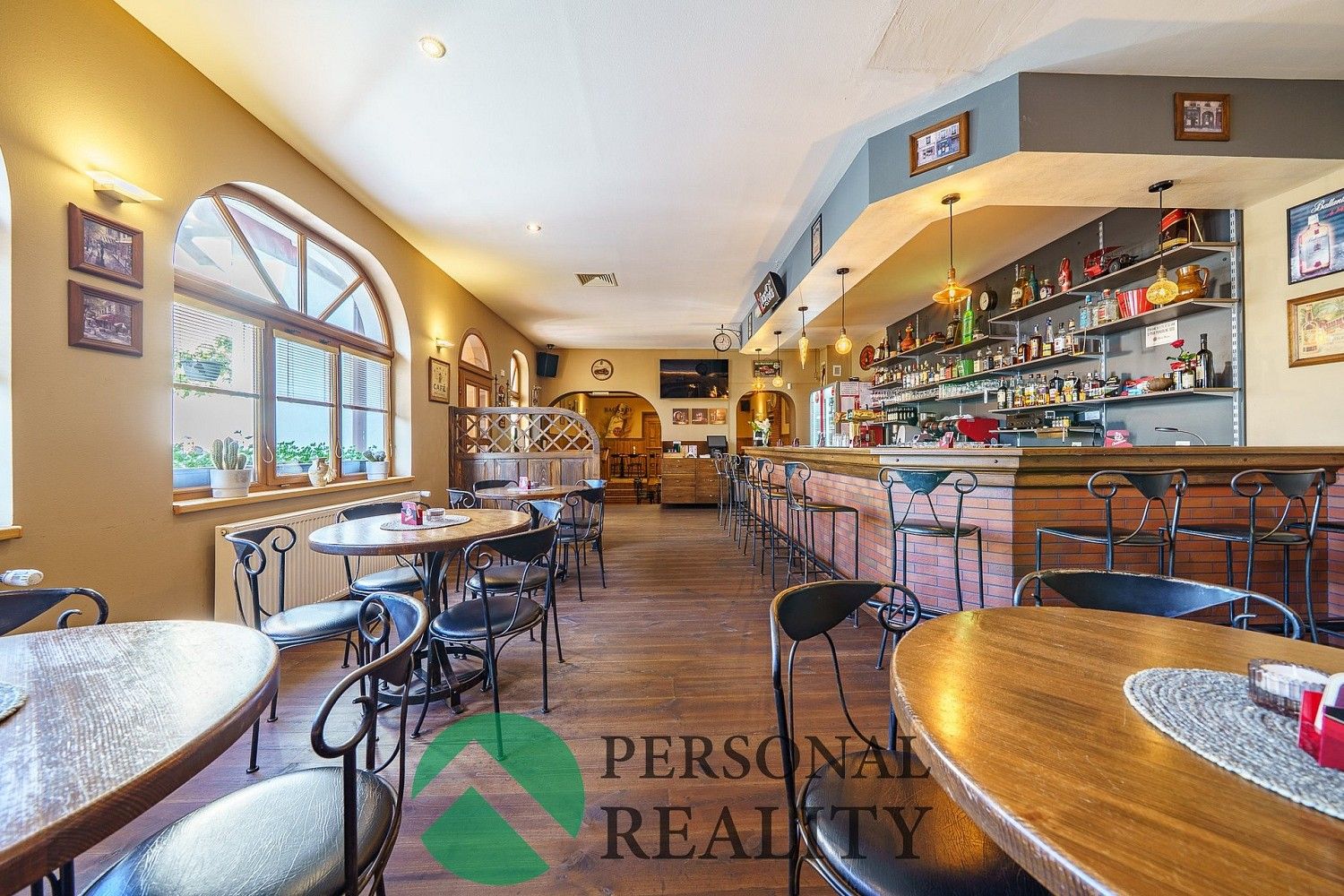 Restaurace, Mariánské Lázně, okres Cheb, Karlovarský kraj, 616 m² - 2