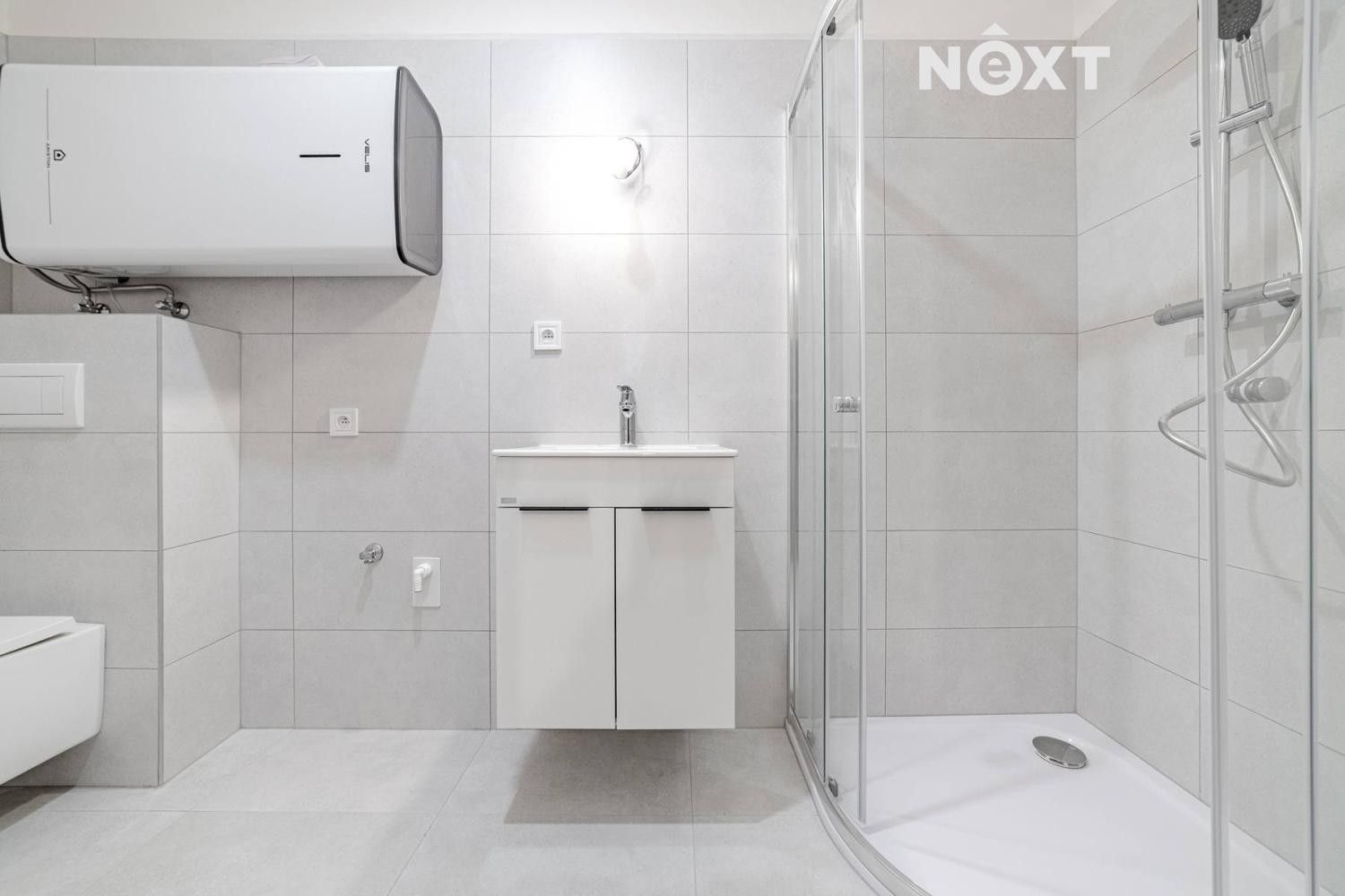 Prodej byt 1+kk - Kolmá 597, Praha Vysočany, 25 m² - 5