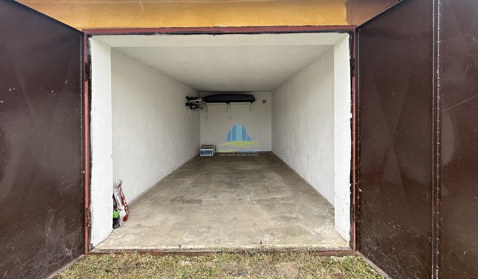 Garáže, Budovatelská, Františkovy Lázně, 20 m² - 2