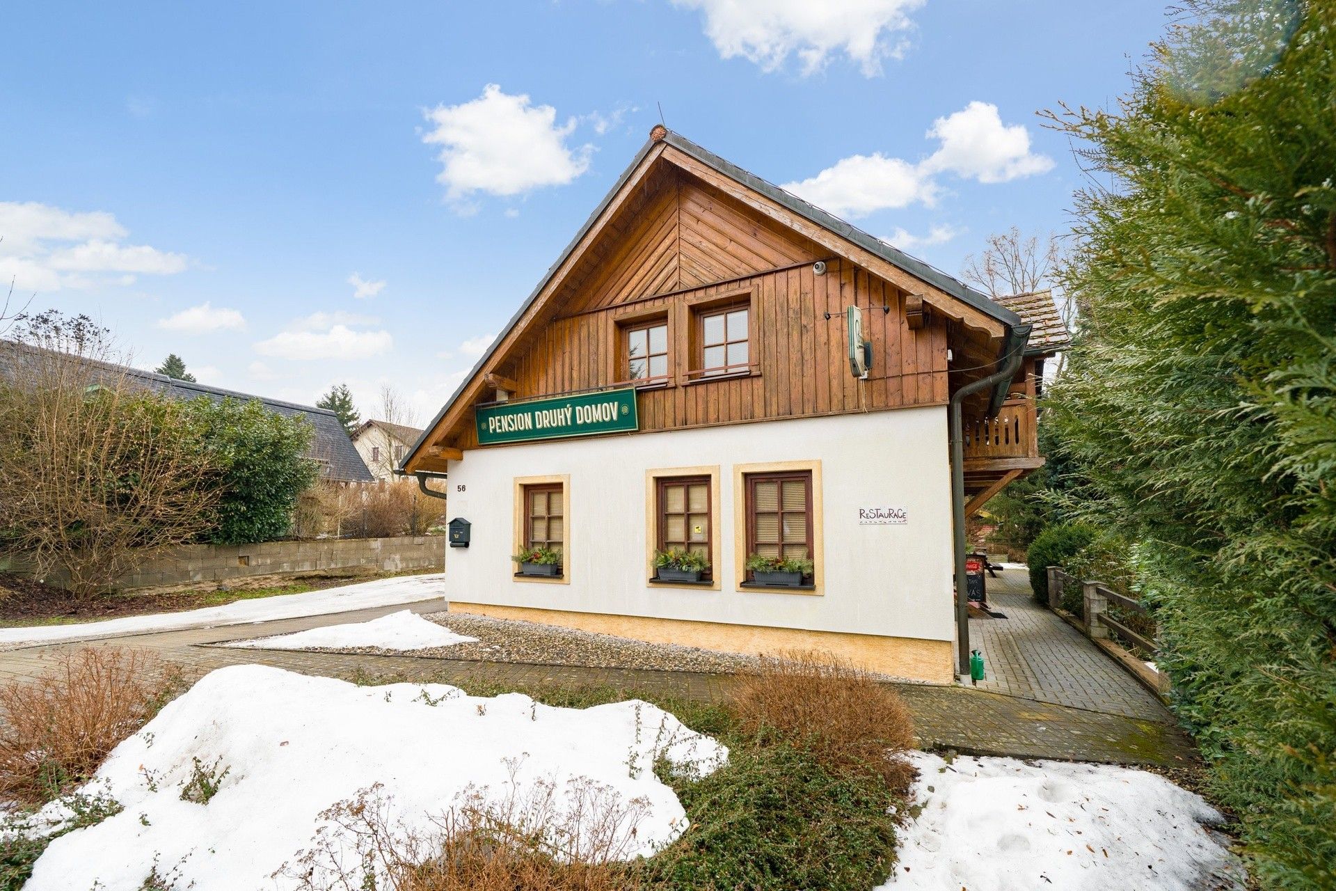 Prodej ubytovací zařízení - Janov, Nový Bor, 280 m²