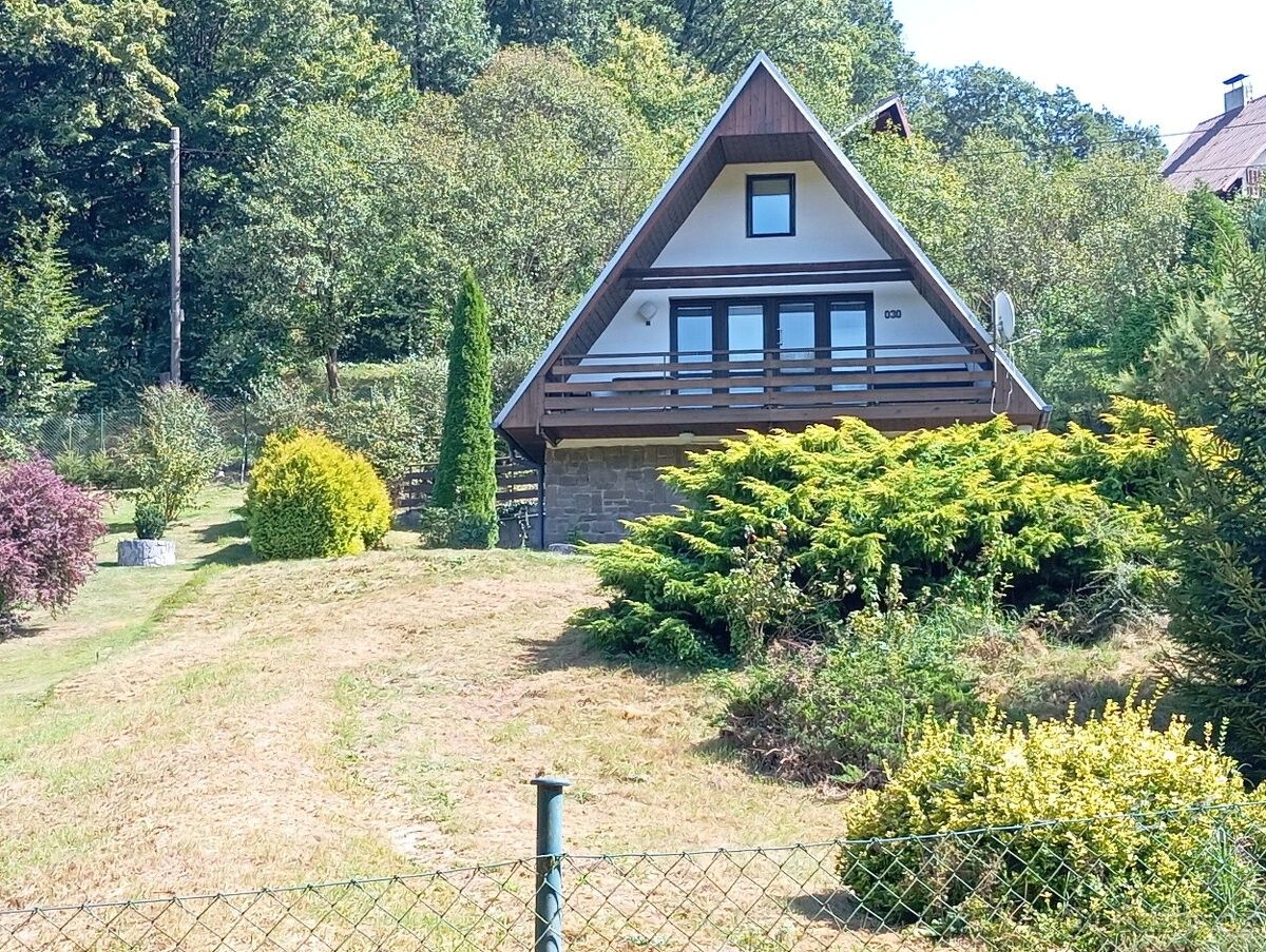 Chaty, Halenkovice, 763 63