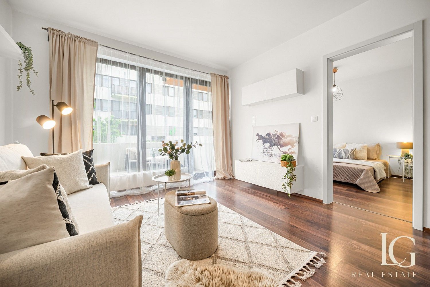 Byt 2+kk · 52 m² · Praha - Dolní Chabry, okres Praha 8, Hlavní město Praha - 4