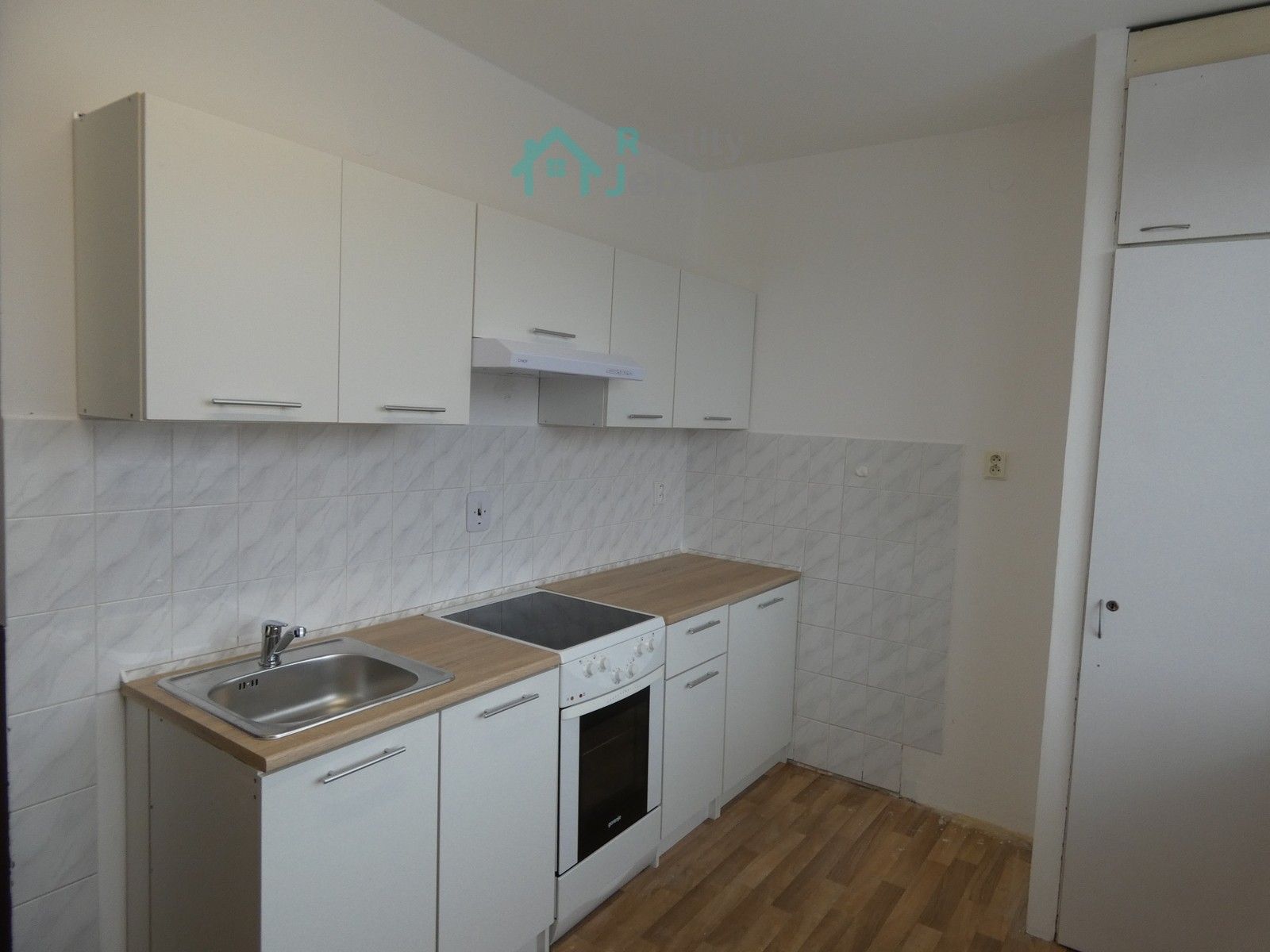 Prodej byt 3+1 - Komenského, Žďár nad Sázavou, 71 m²