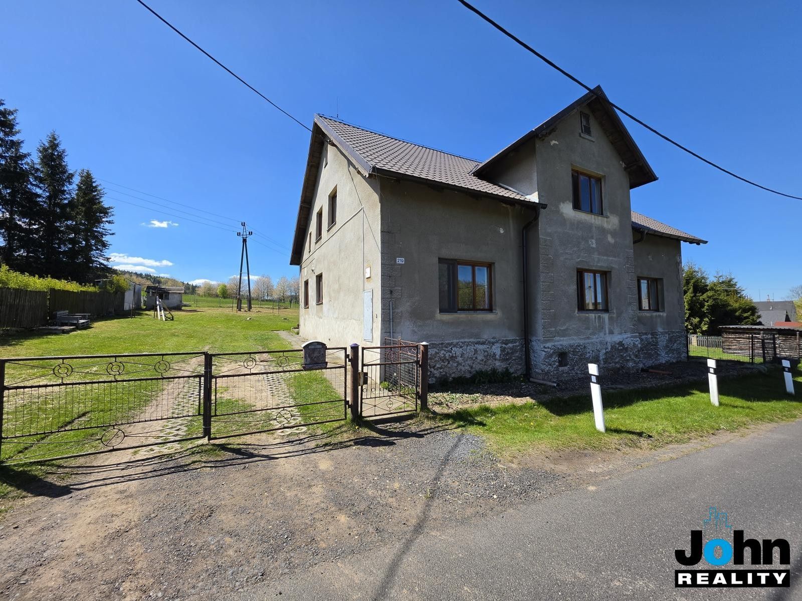 Rodinné domy, Rudé armády, Brandov, 400 m² - 2