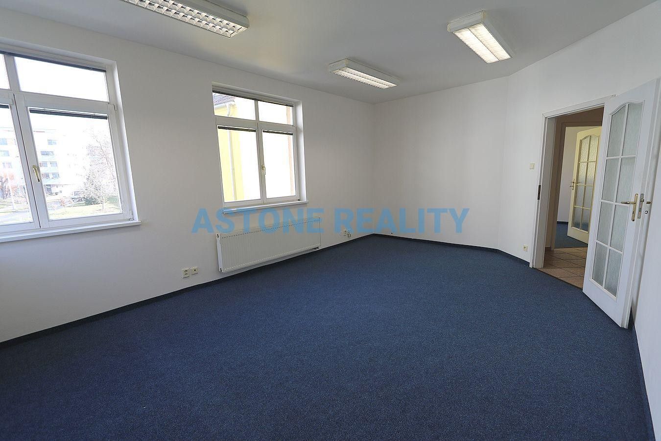 Kanceláře, Klánovická  , Praha, 78 m²