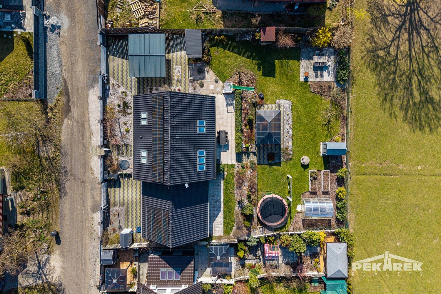 Prodej rodinný dům - Skuhrov - Hodyně, okres Beroun, Středočeský kraj, 179 m² - 5