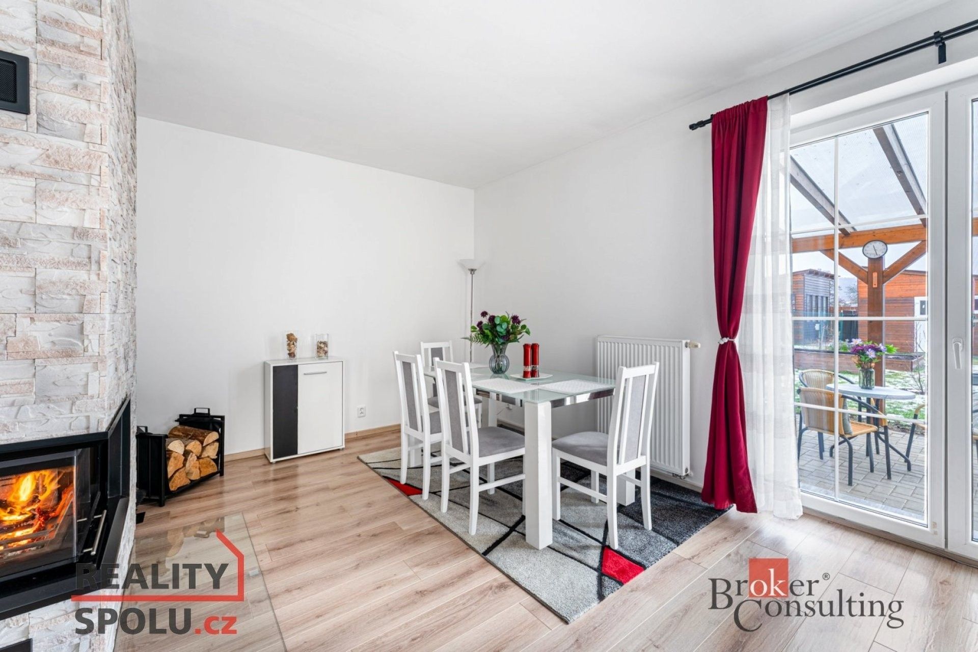 Prodej rodinný dům - Královské Údolí, Králův Dvůr, 114 m²