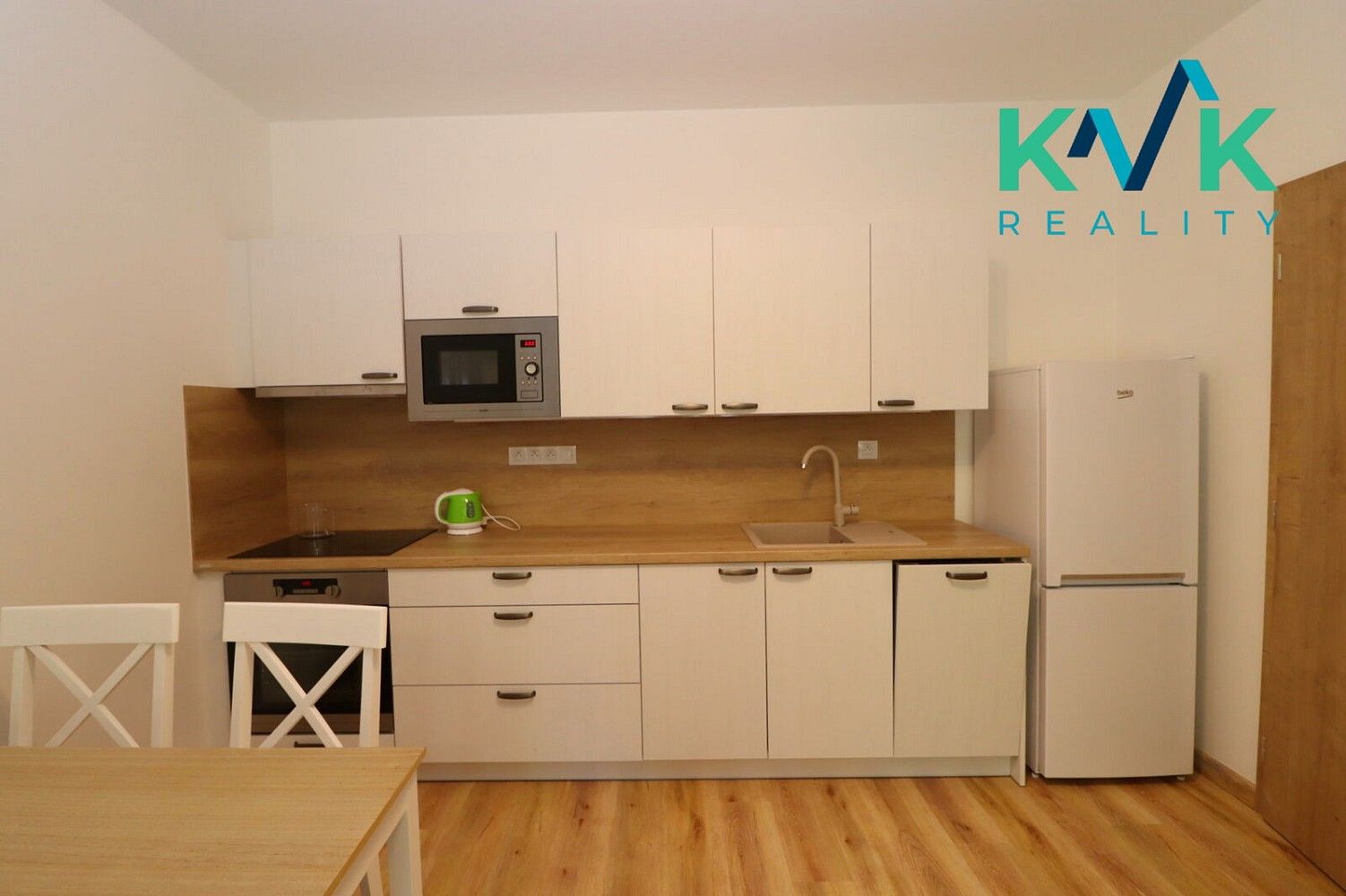Byt 2+kk · 60 m² · Karlovy Vary - Drahovice, Karlovarský kraj - 3