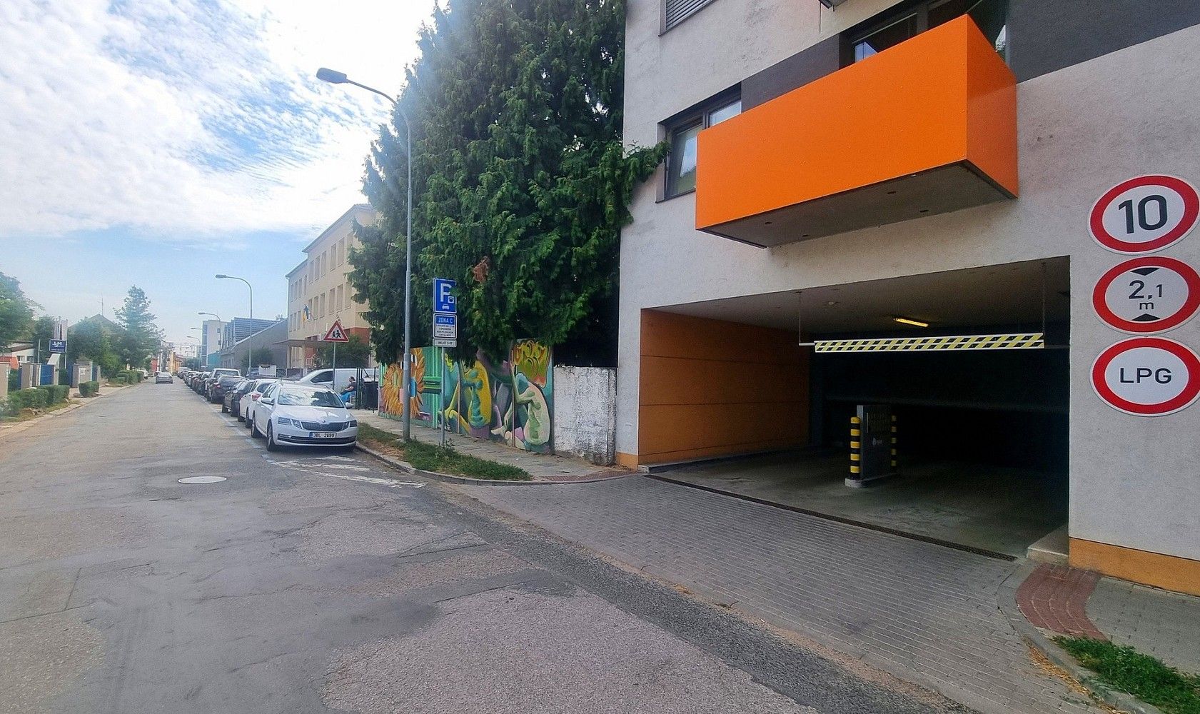Nemovitost, 13 m²