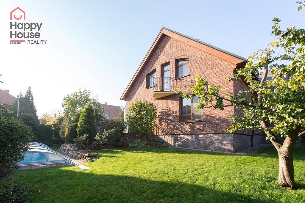 Rodinný dům, 390 m²