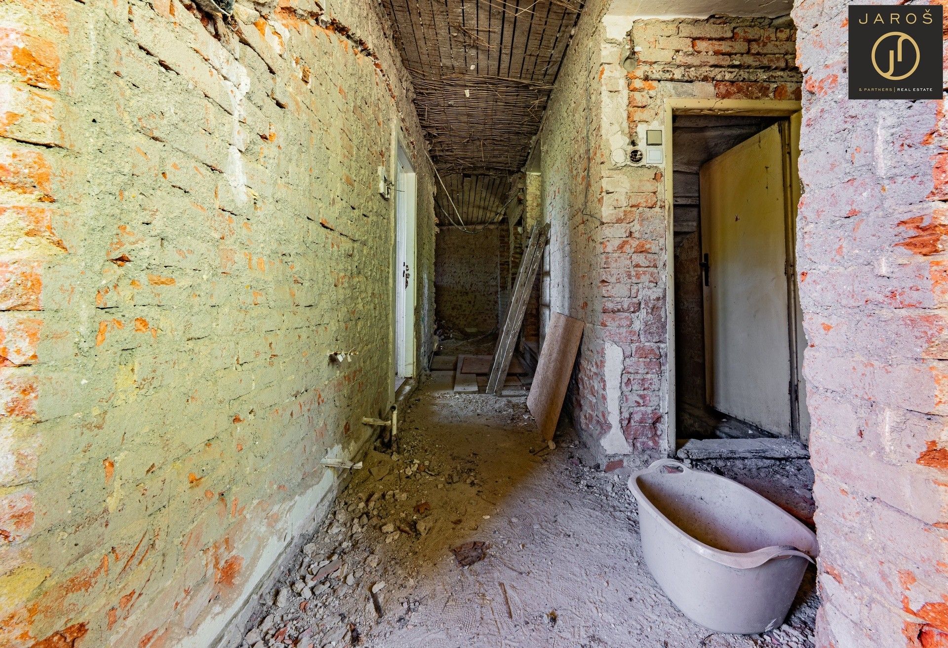 Prodej rodinný dům - Smečenská, Libušín, 130 m² - 5