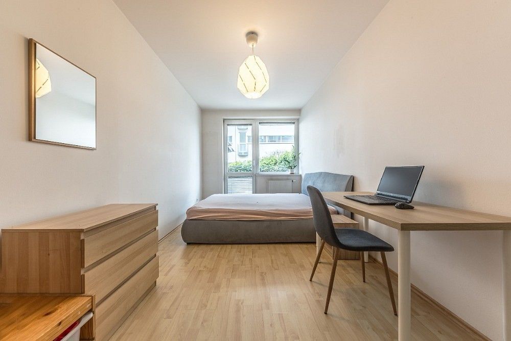 Byt 3+kk · 70 m² · Praha - Hostavice, okres Praha 14, Hlavní město Praha - 4
