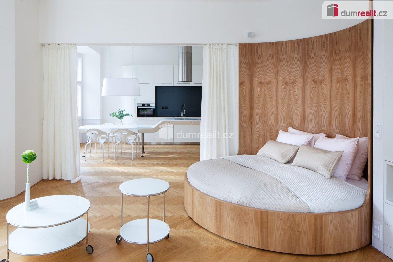 2+kk, Kafkova, Praha, 80 m²