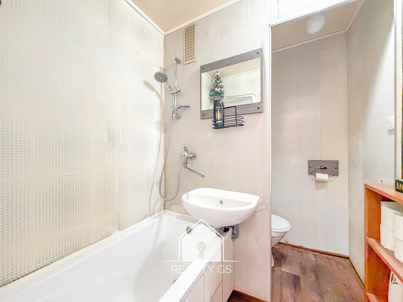 Byt 1+1 · 36 m² · Ústí nad Labem - Severní Terasa, Ústecký kraj - 3