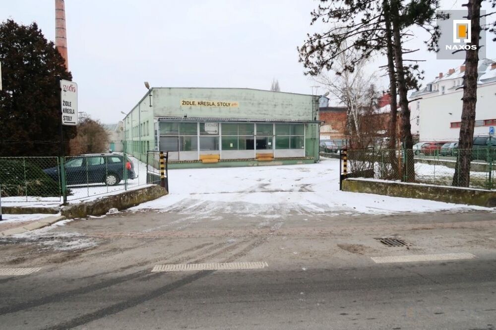 Pronájem sklad - Dukelská, Bílovec, 1 000 m²