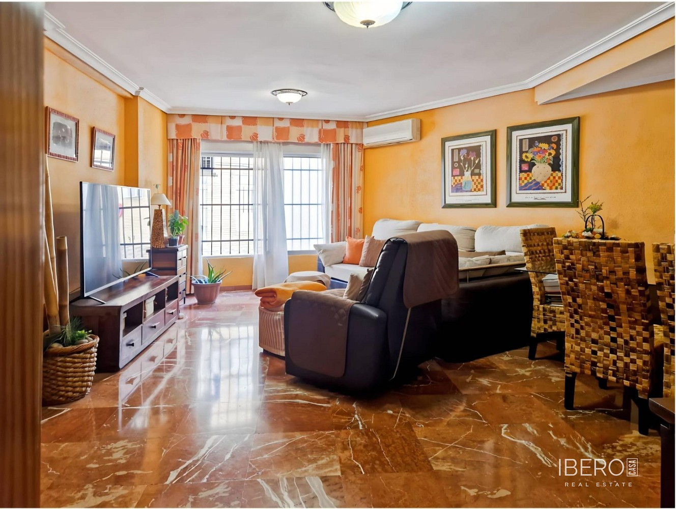 Byt 4+kk · 95 m² · Sevilla, Španělsko - 4