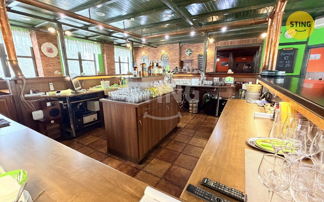 Restaurace · 320 m² · Ladislava Hosáka, Ostrava - 4