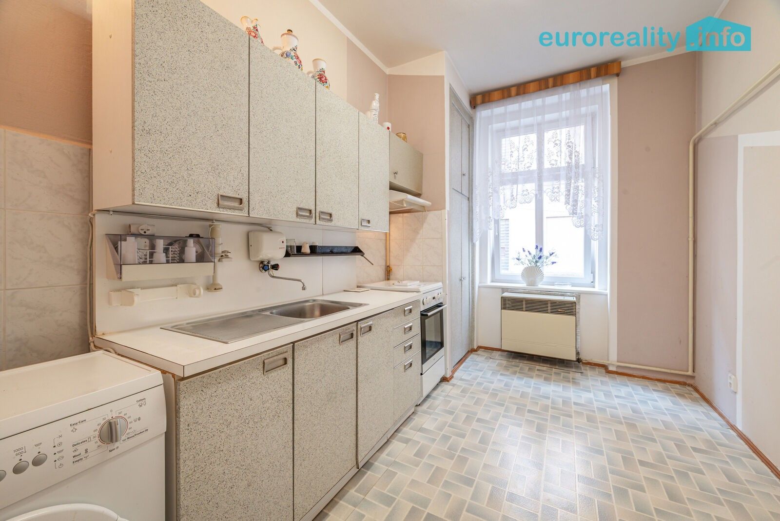 Prodej byt 2+1 - Resslova, Aš, 55 m² - 5