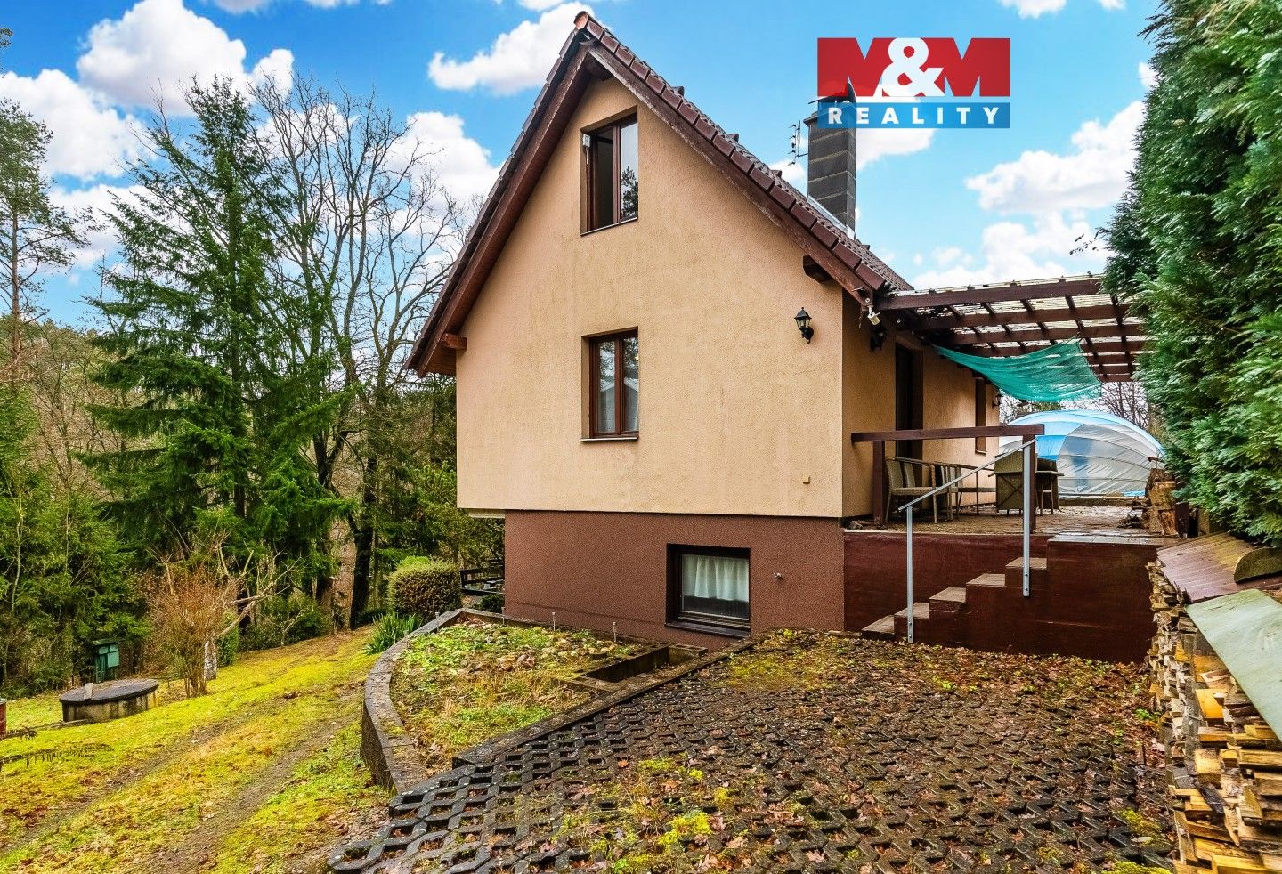 Chalupy, Neveklovice, 99 m²