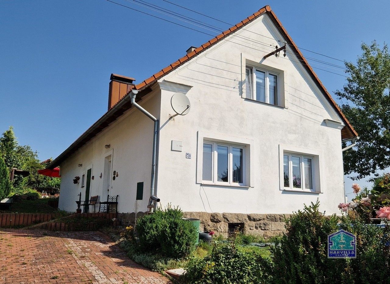 Rodinné domy, Holostřevy, Bor, 184 m²