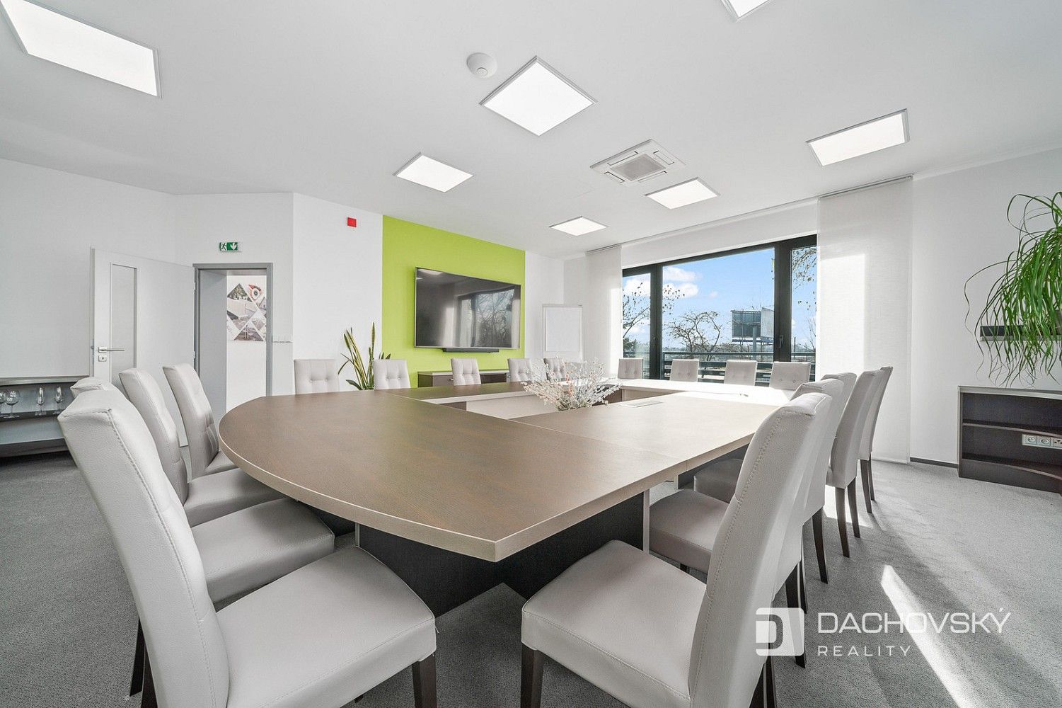 Obchodní prostory, K Dolíčku, Pardubice - Nové Jesenčany, 374 m² - 2