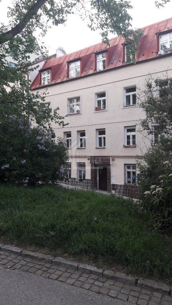 3+1, Rybalkova, Praha, 80 m²