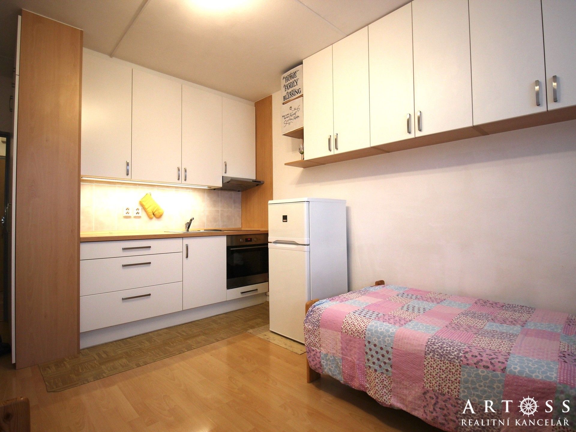 1+kk, třída Generála Píky, Brno, 23 m² - 1