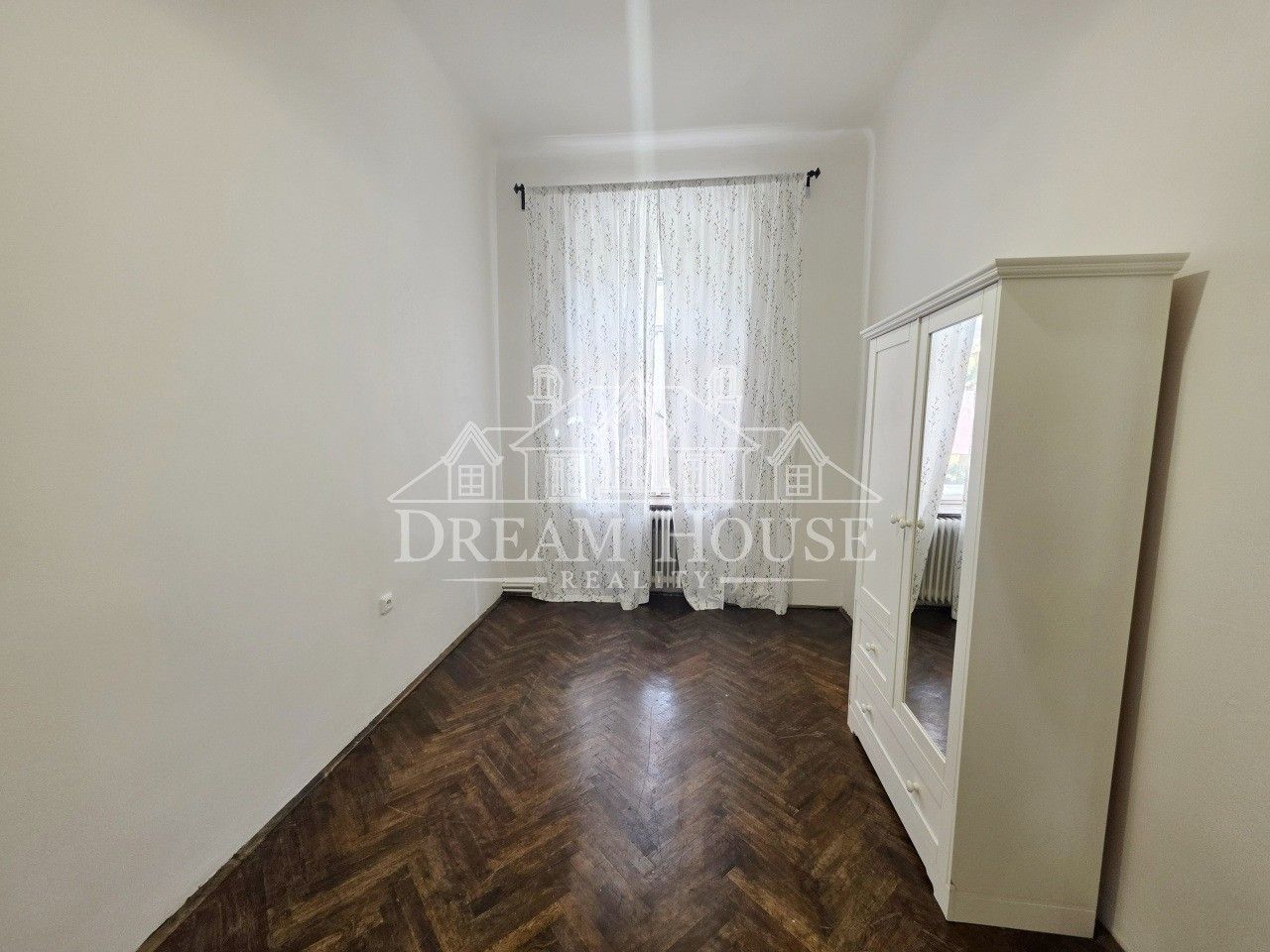 Pronájem byt 3+1 - Lumírova, Praha, 81 m² - 5