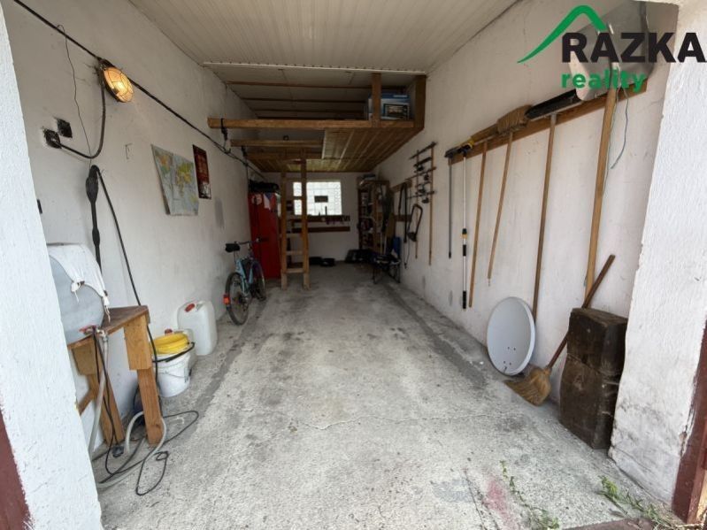 Garáž · 25 m² · Planá - 4