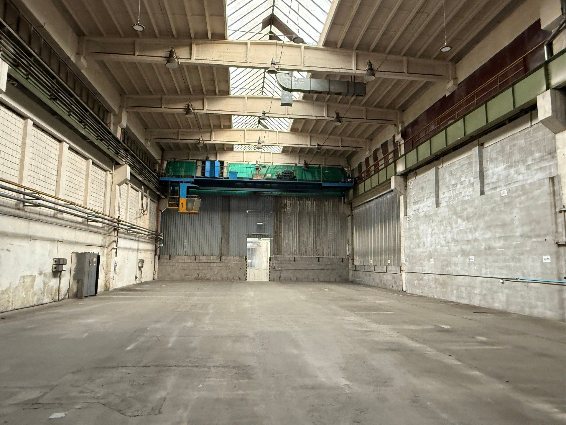 Výrobní prostory · 632 m² · U Elektry, Praha - 3