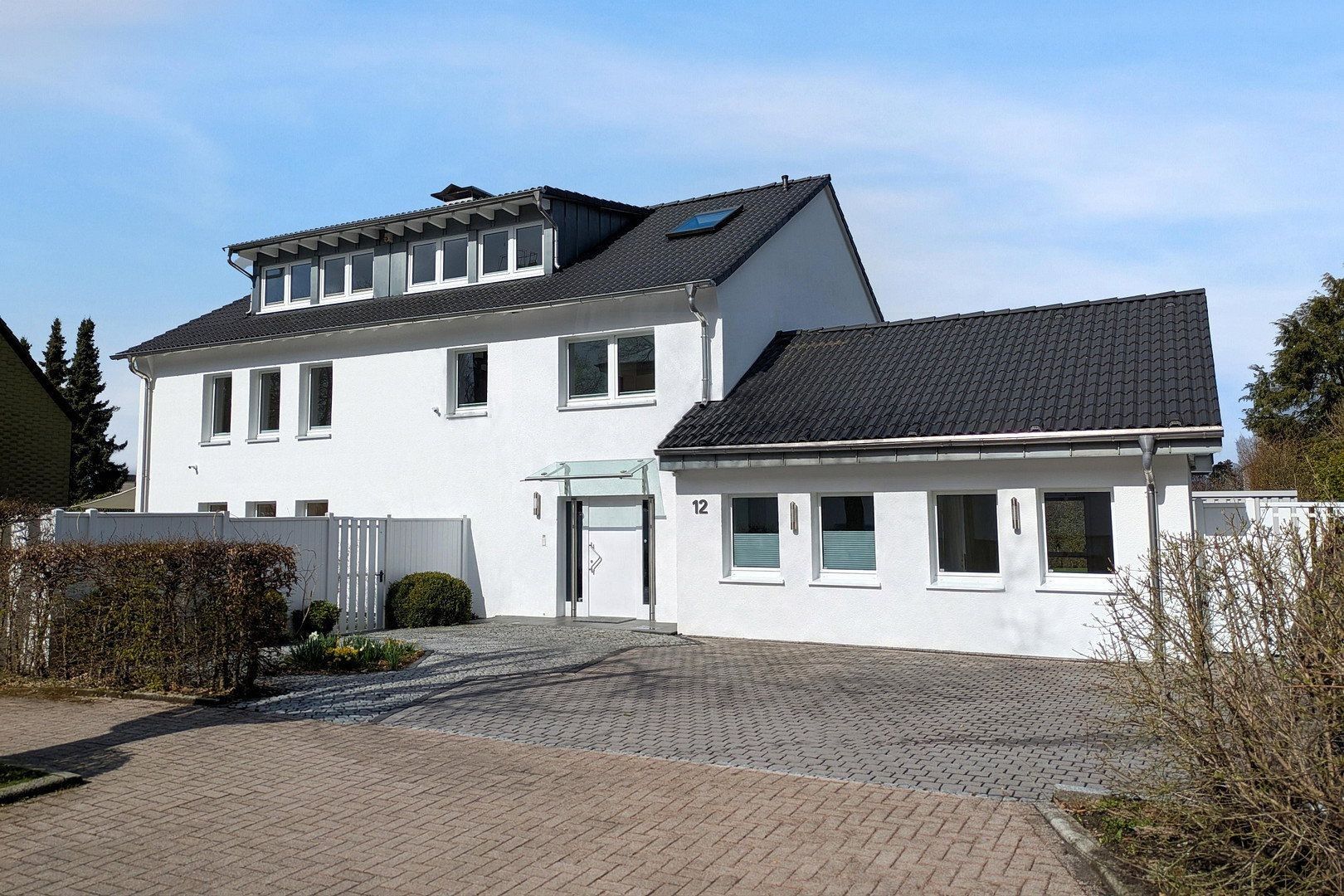 Rodinné domy, Humboldtstraße 12, , Severní Porýní-Vestfálsko, 390 m² - 1