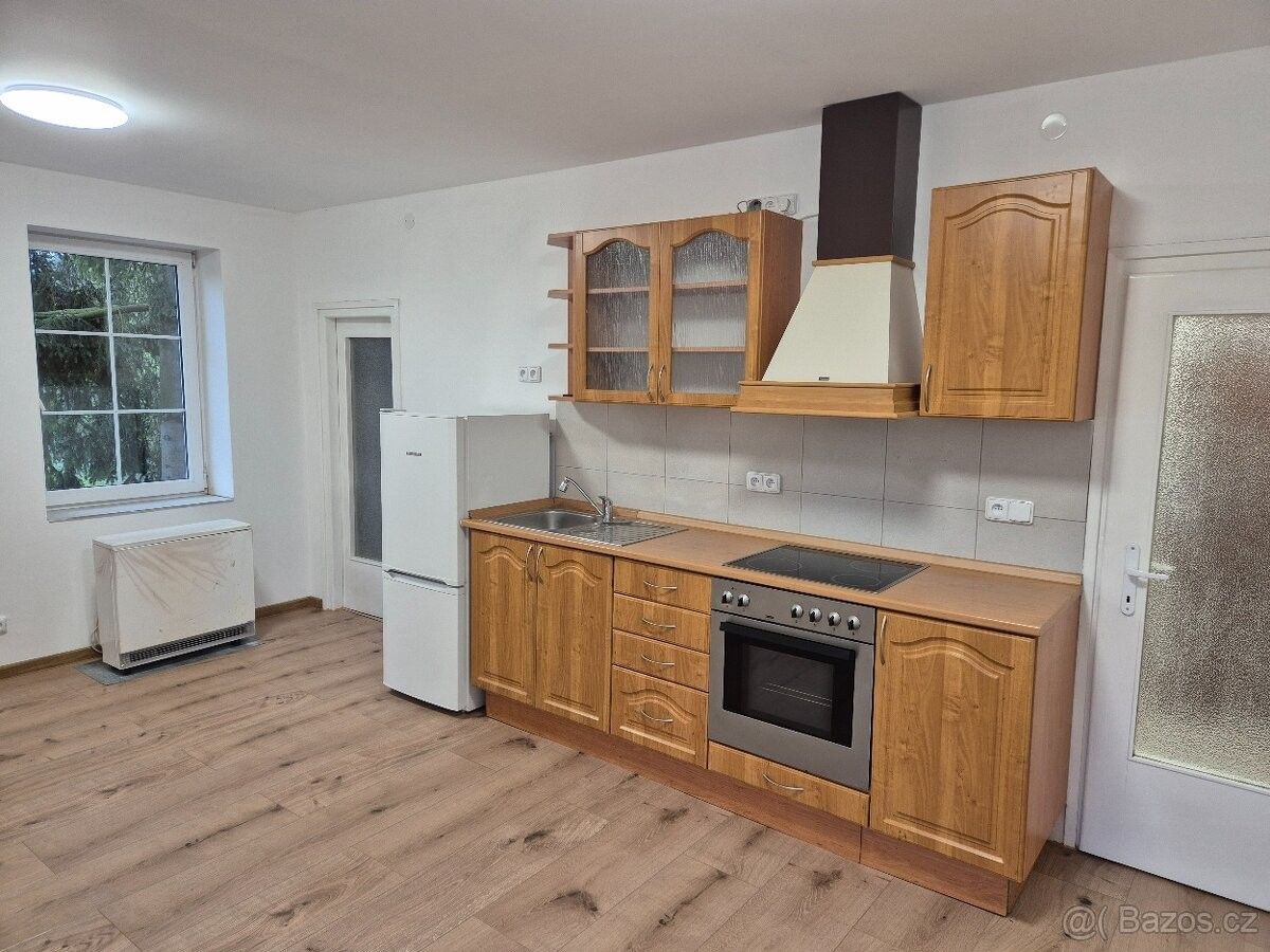 Byty, Kostelec nad Orlicí, 517 41