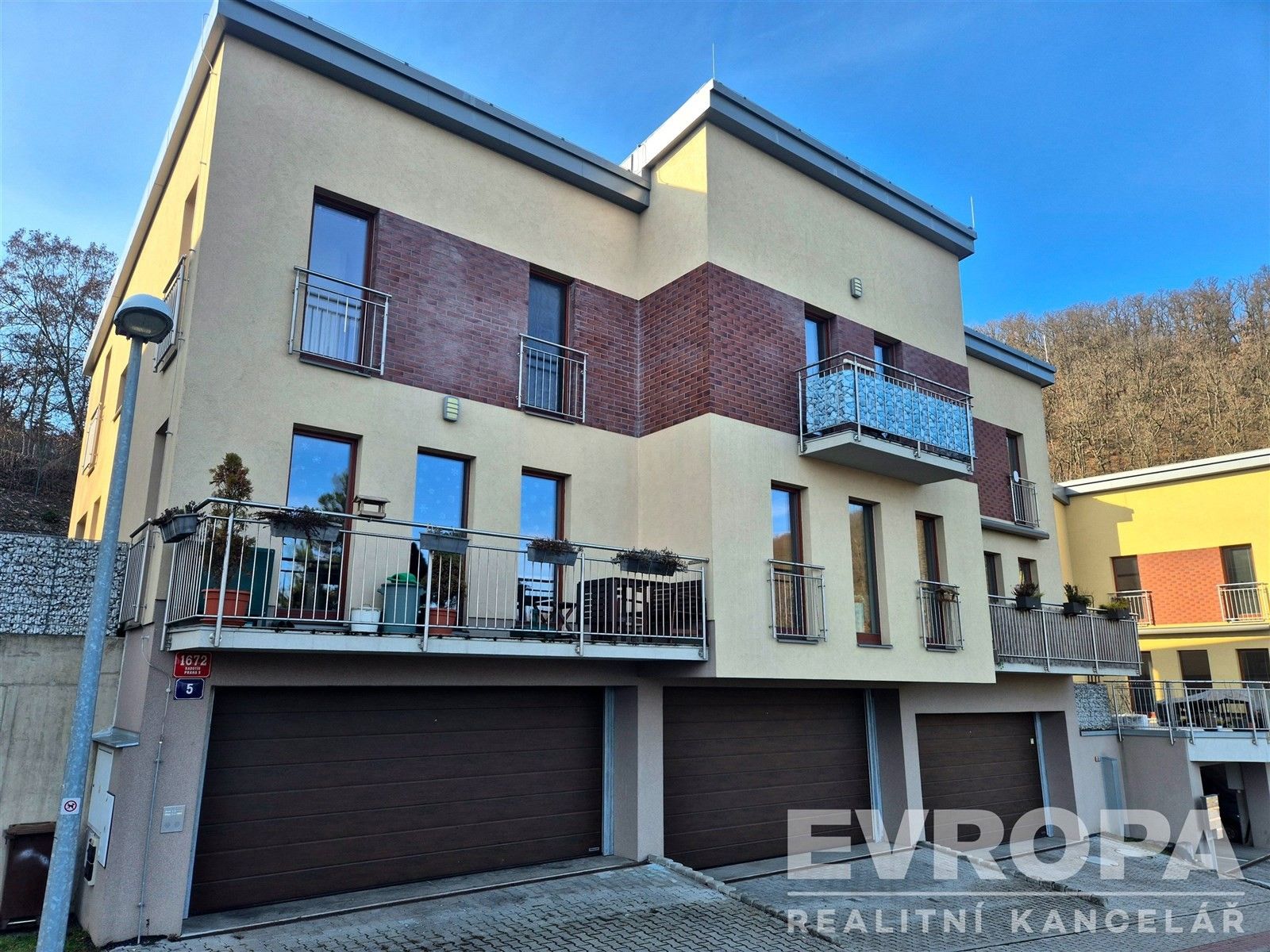 4+kk, Na Krupičárně 1672, Praha, 96 m²