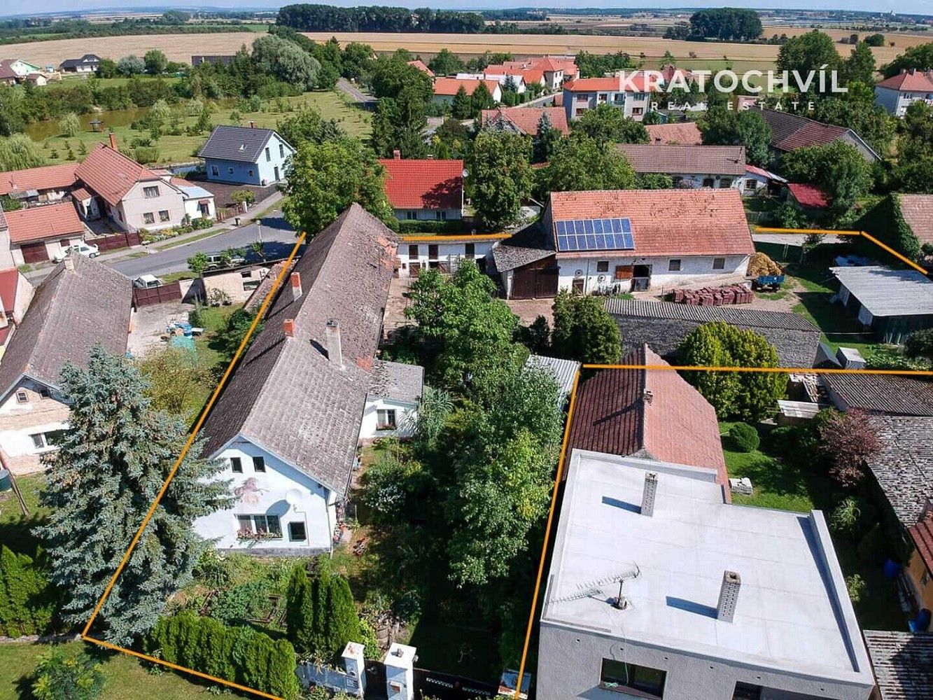 Zemědělské objekty, Úmyslovice, okres Nymburk, Středočeský kraj, 400 m² - 1