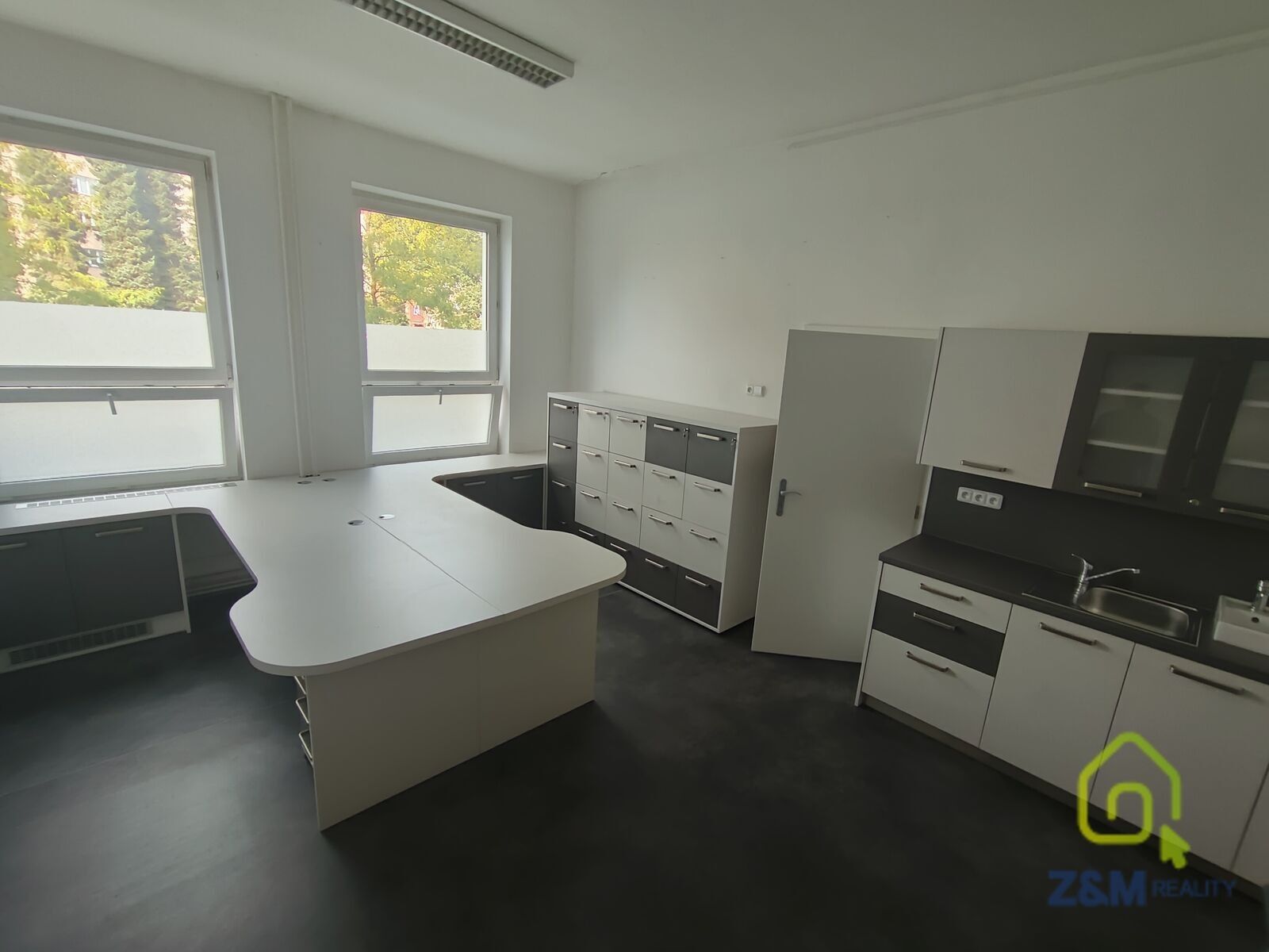 Komerční nemovitost · 47 m² · nábřeží Petra Bezruče, Sokolov - 3