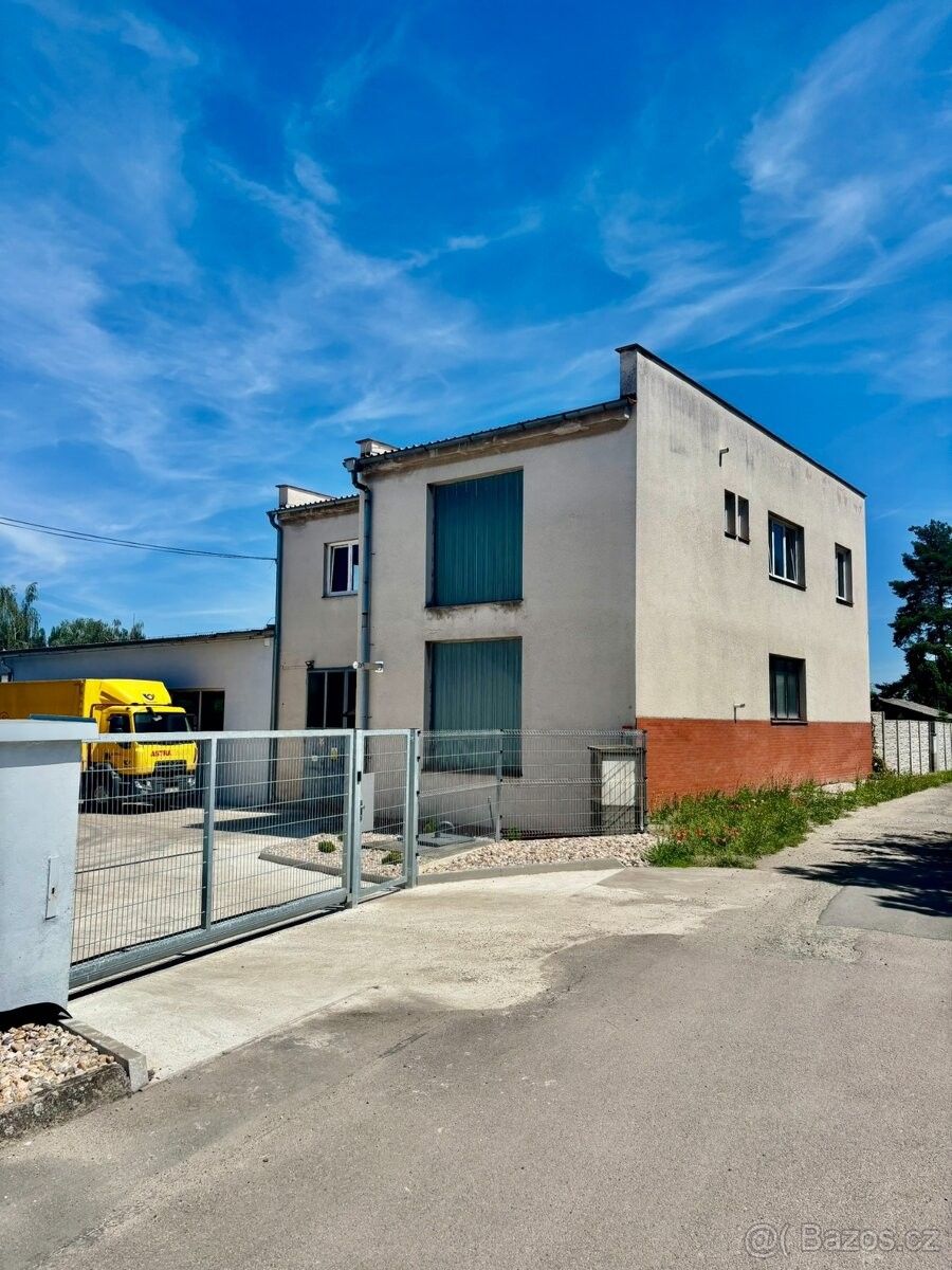 Kanceláře, Pardubice, 530 02