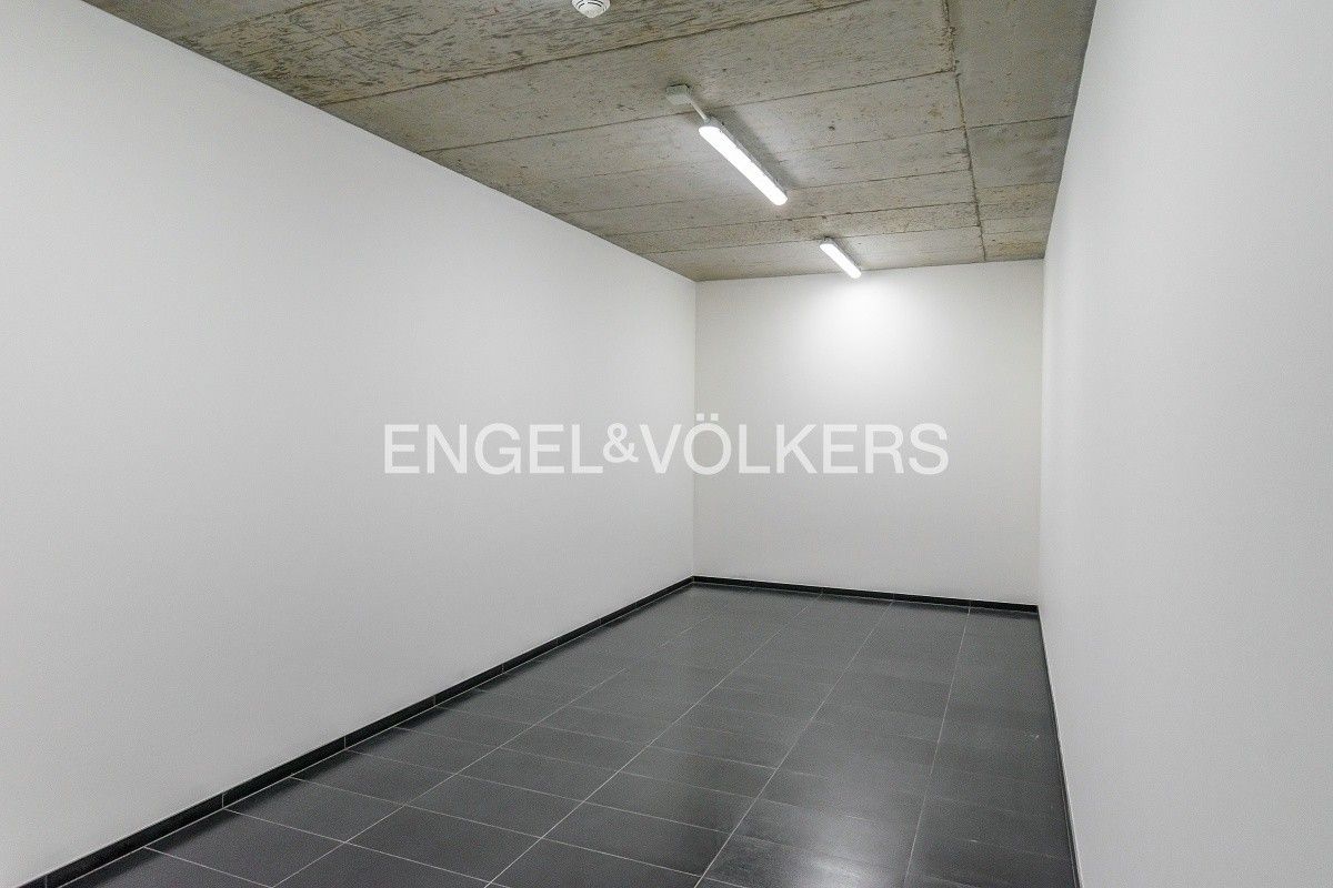 Pronájem sklad - Grafická, Praha, 22 m²