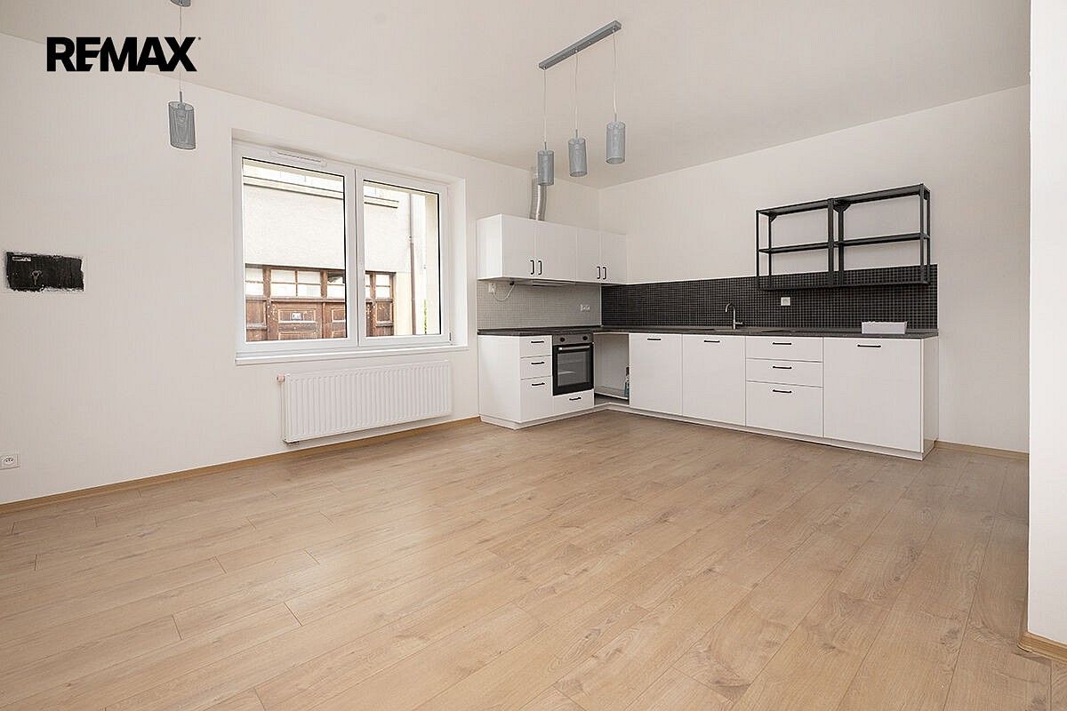3+kk, Komenského, Strakonice - Strakonice II, 78 m² - 1