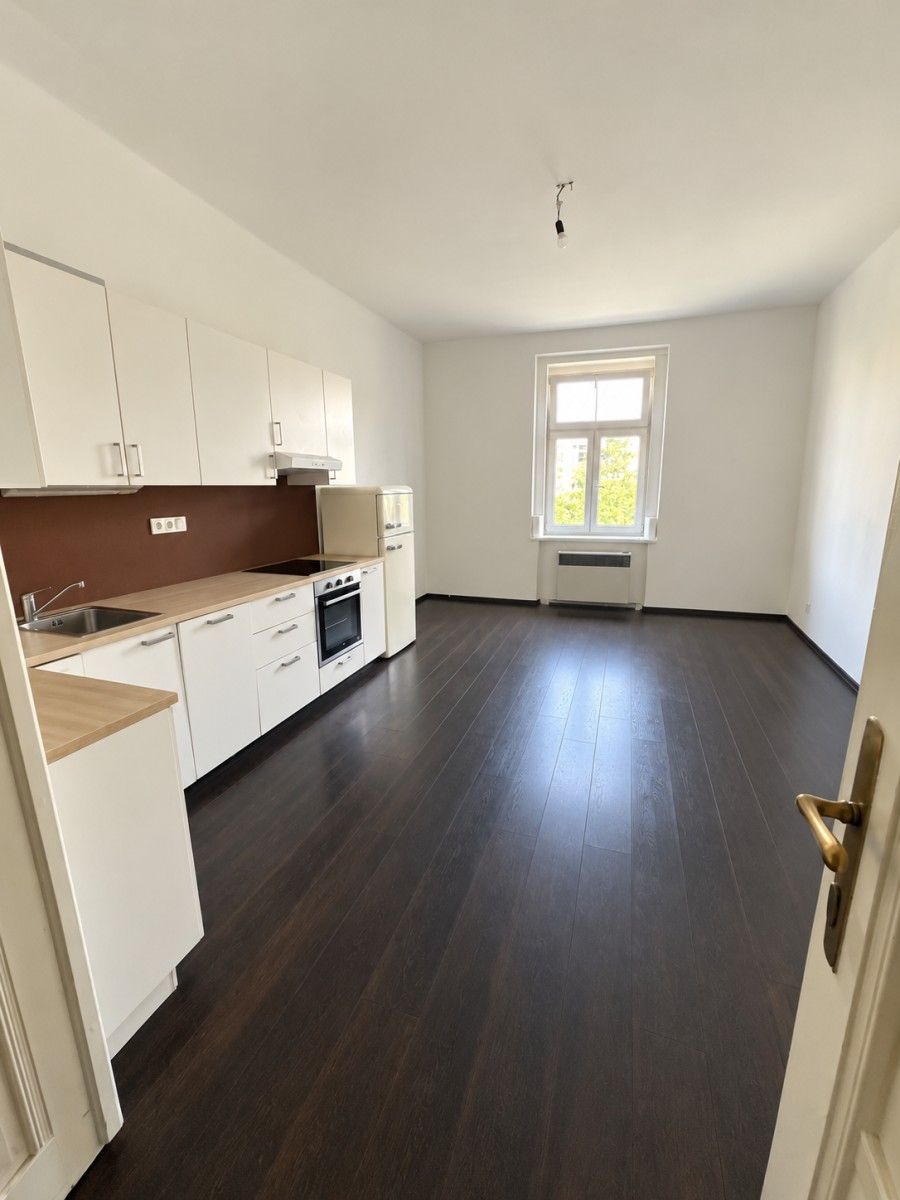 2+kk, Lužická, Praha - Vinohrady, 53 m² - 1
