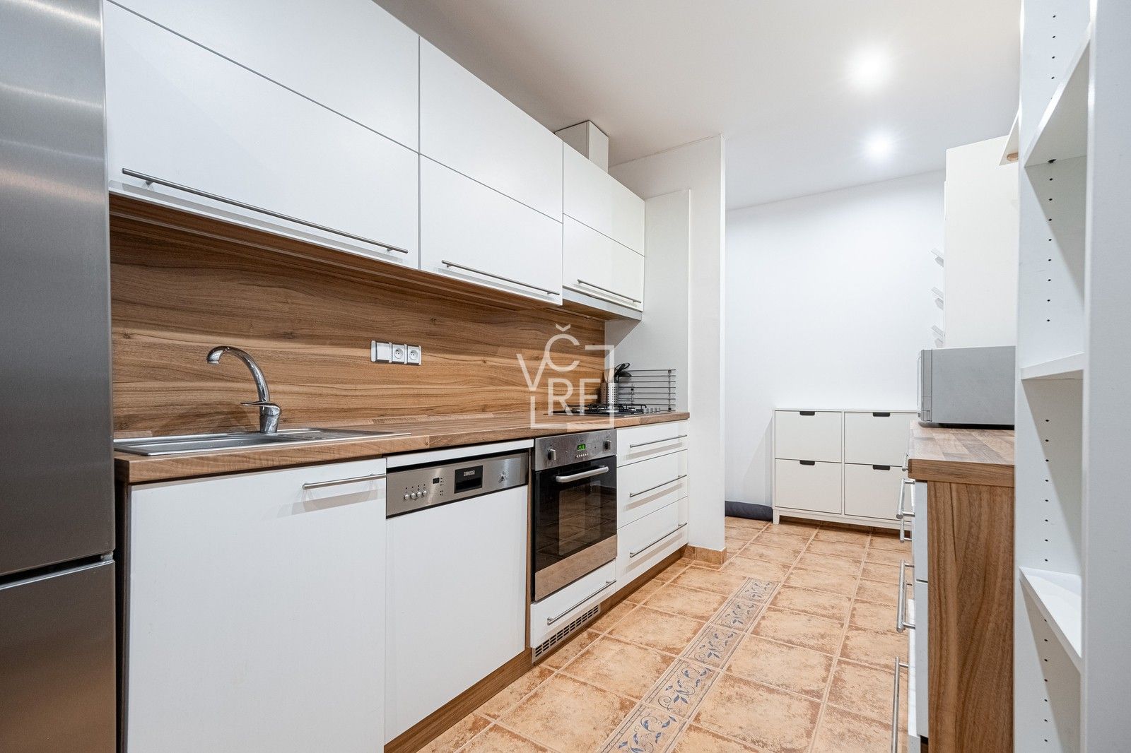 2+kk, V zahradách, Praha, 50 m²