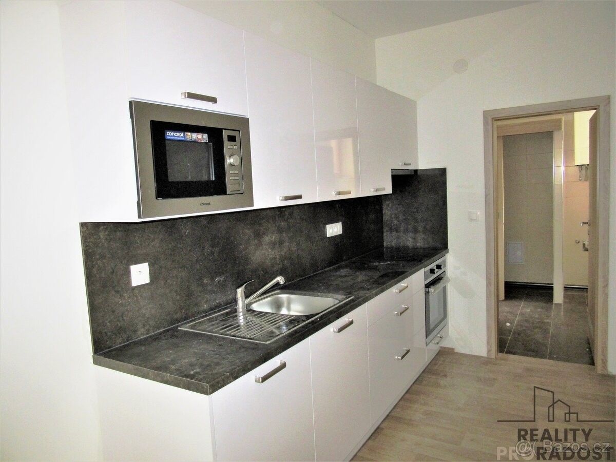 Byty, Olomouc, 779 00