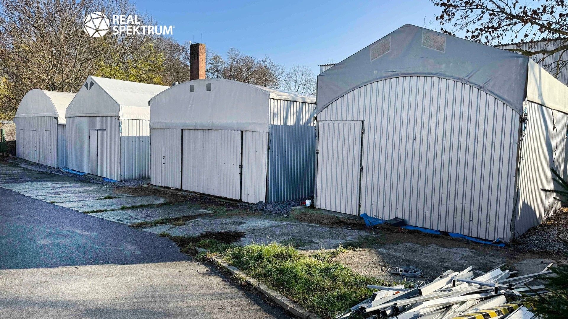 Pronájem sklad - Zámecká, Troubsko, 1 200 m²