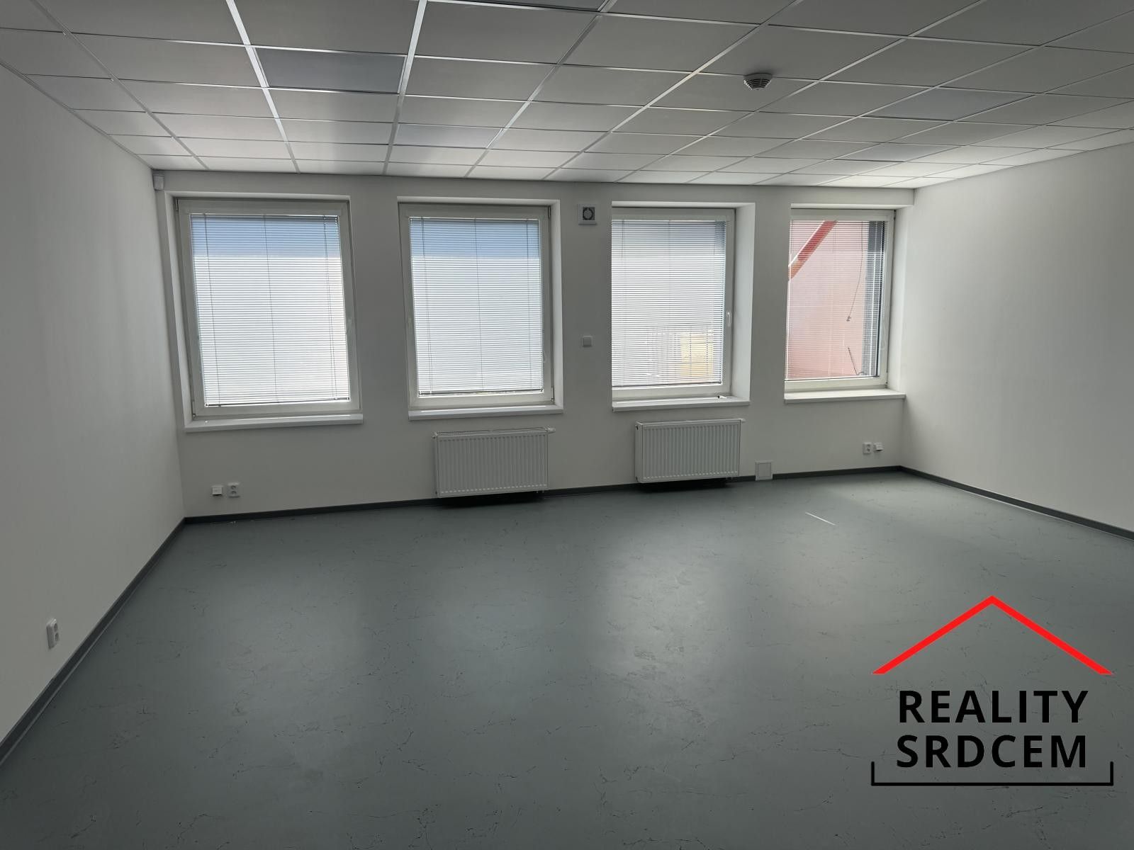 Pronájem kancelář - Čs. armády, Bohumín, 18 m²