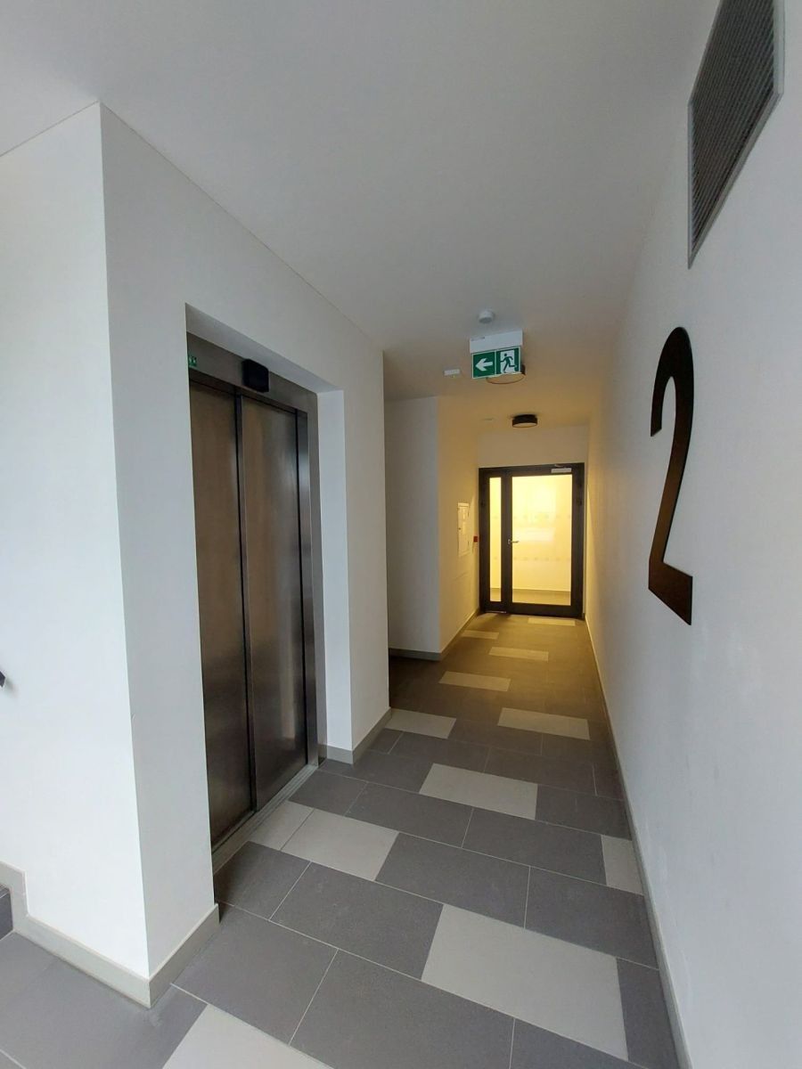 2+kk, Divíškové, Praha - Hlubočepy, 55 m² - 2