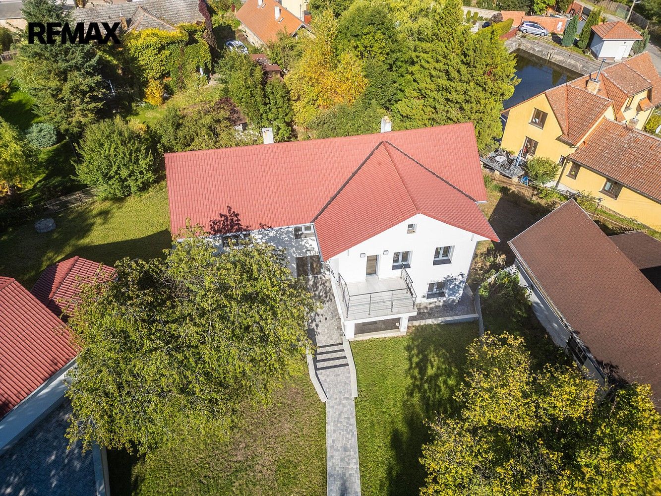 Rodinné domy, Táhlá, Kamenice - Těptín, okres Praha-východ, 186 m² - 2