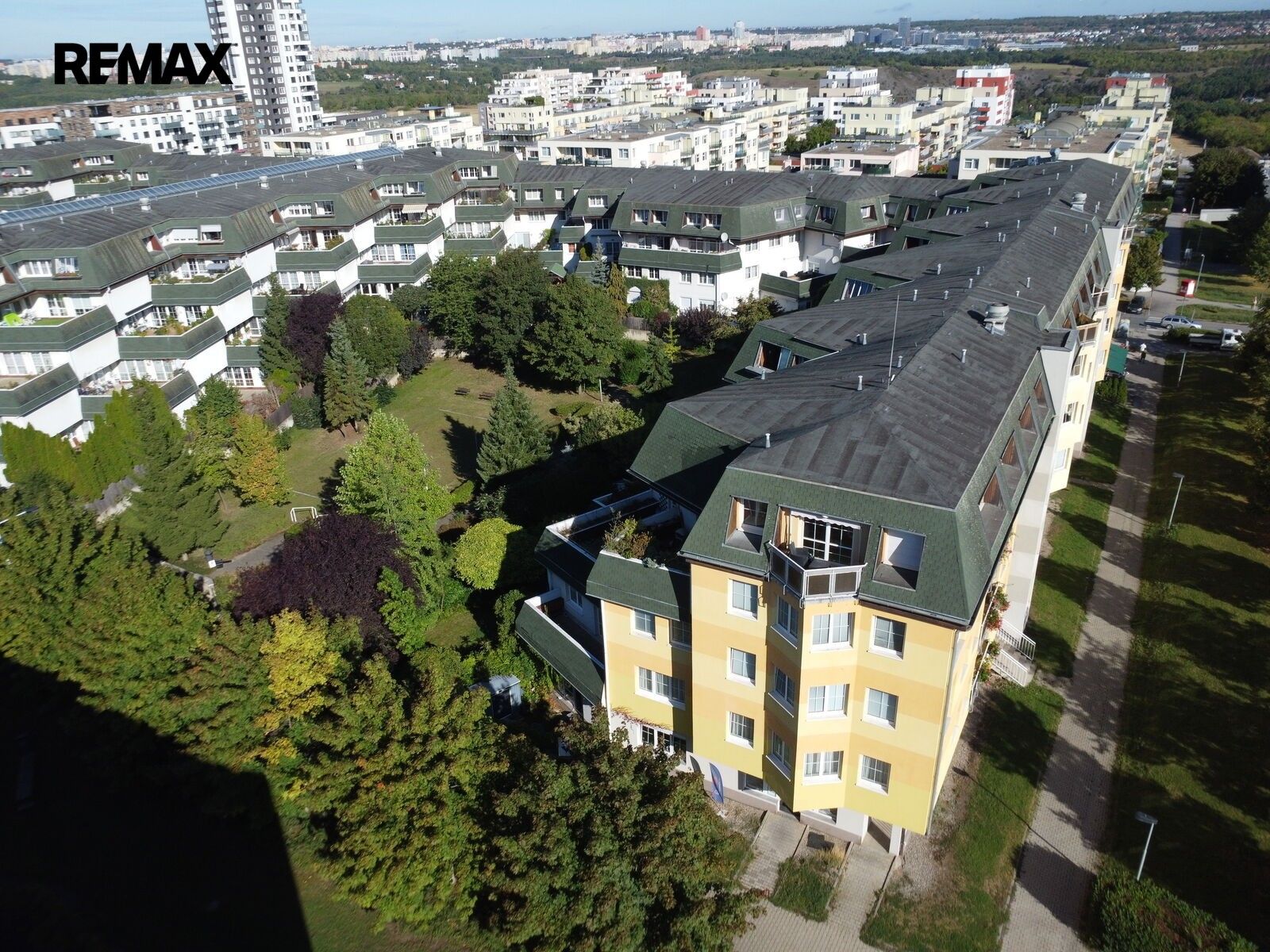 Prodej obchodní prostory - Voskovcova 1075, Praha Hlubočepy, 141 m² - 5
