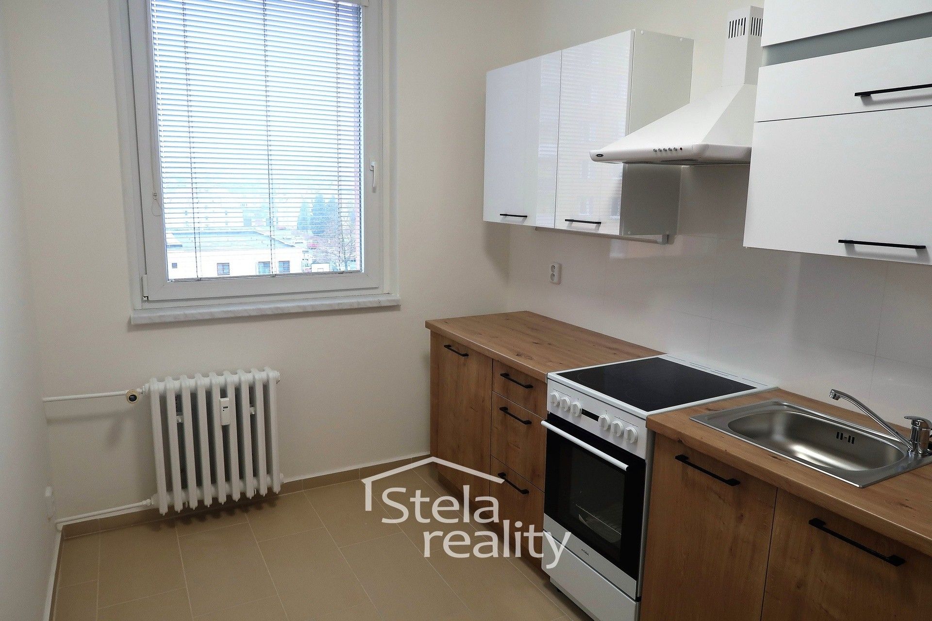 Pronájem byt 1+1 - U Rybníka, Bruntál, 35 m²