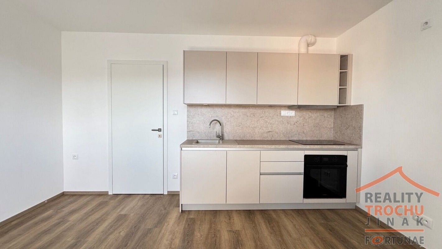 Byt 2+kk · 44 m² · Pod Zámečkem, Hradec Králové - Nový Hradec Králové - 4